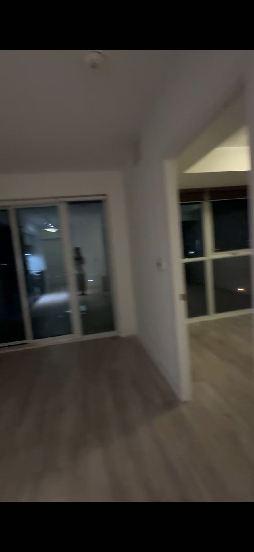 Apartamento para parejas increíble con vistas impresionantes a la ciudad al atardecer.