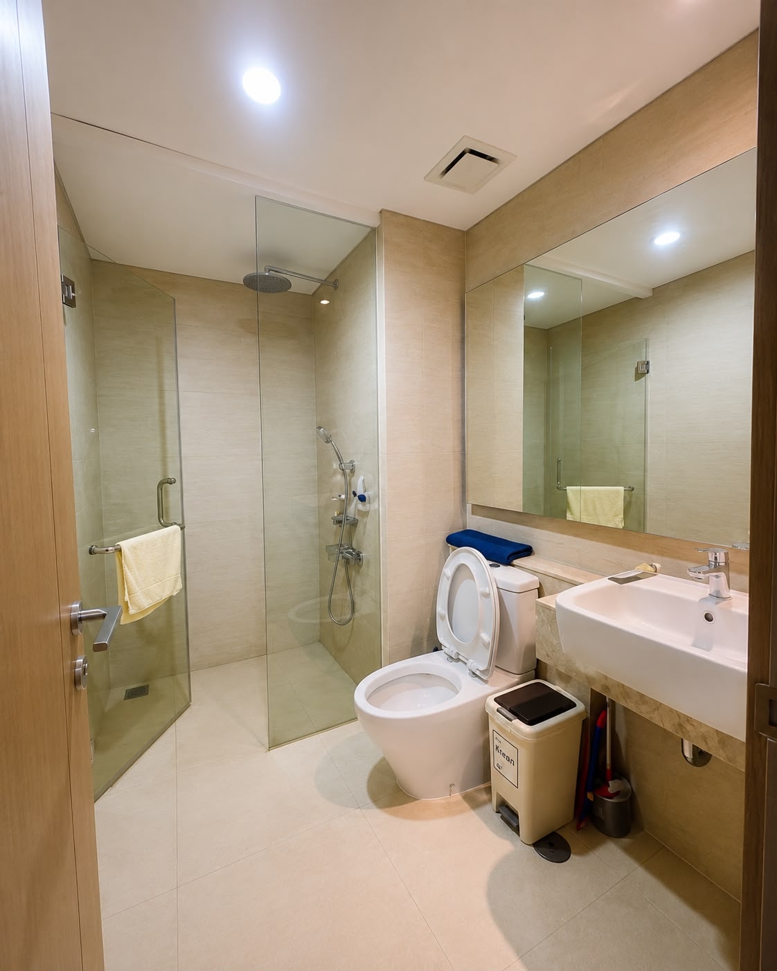Magnifique appartement familial de luxe dans le quartier dynamique de PIK à Jakarta