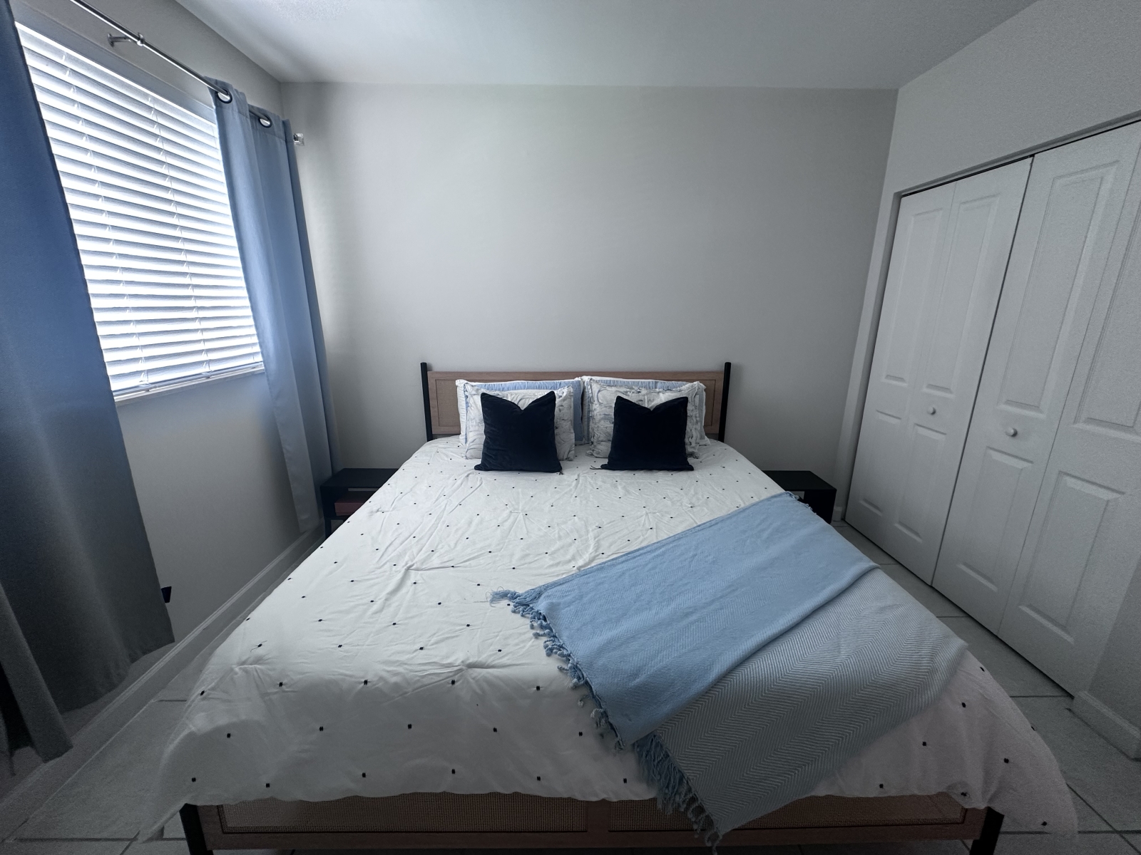 Stylish and Inviting One Bedroom Steps from Coral Gables
