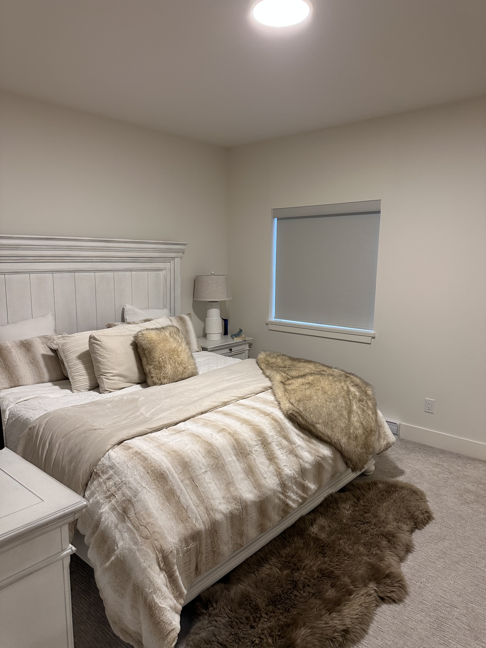 Modern & Cozy 3-Bedroom Ski Chalet | Family-Friendly Big White Getaway