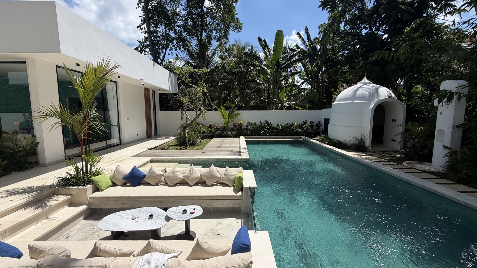 Modern & Cozy 3 BR Villa in Ubud, Bali