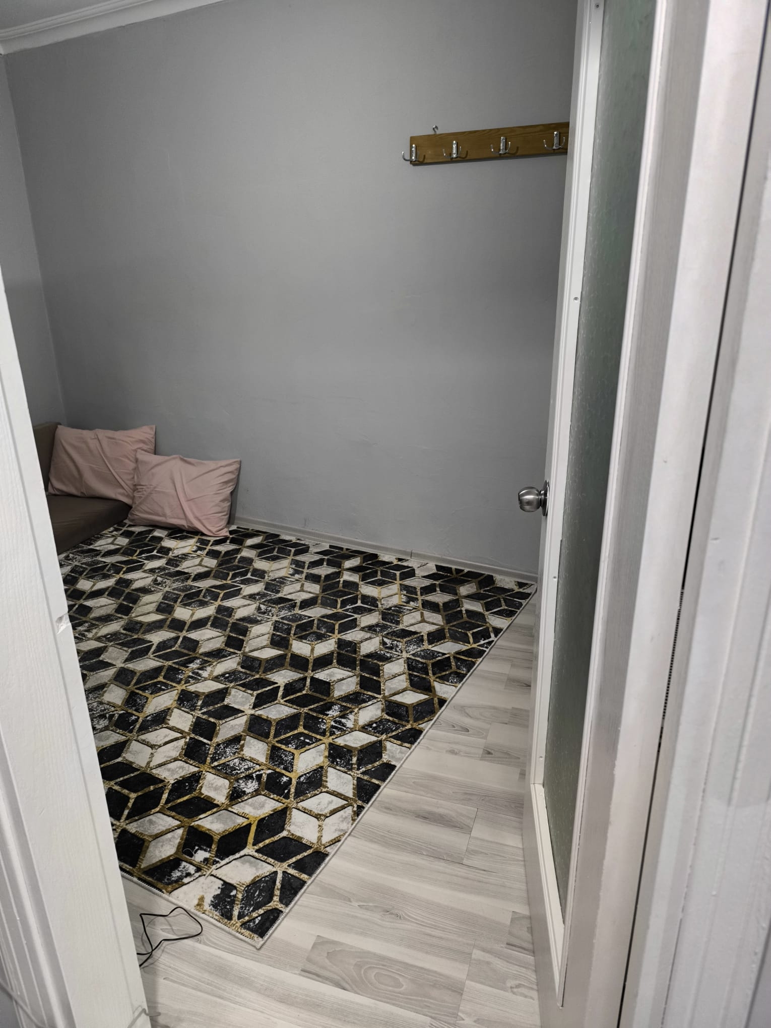 just a four-minute walk from Seyrantepe metro station - istanbul