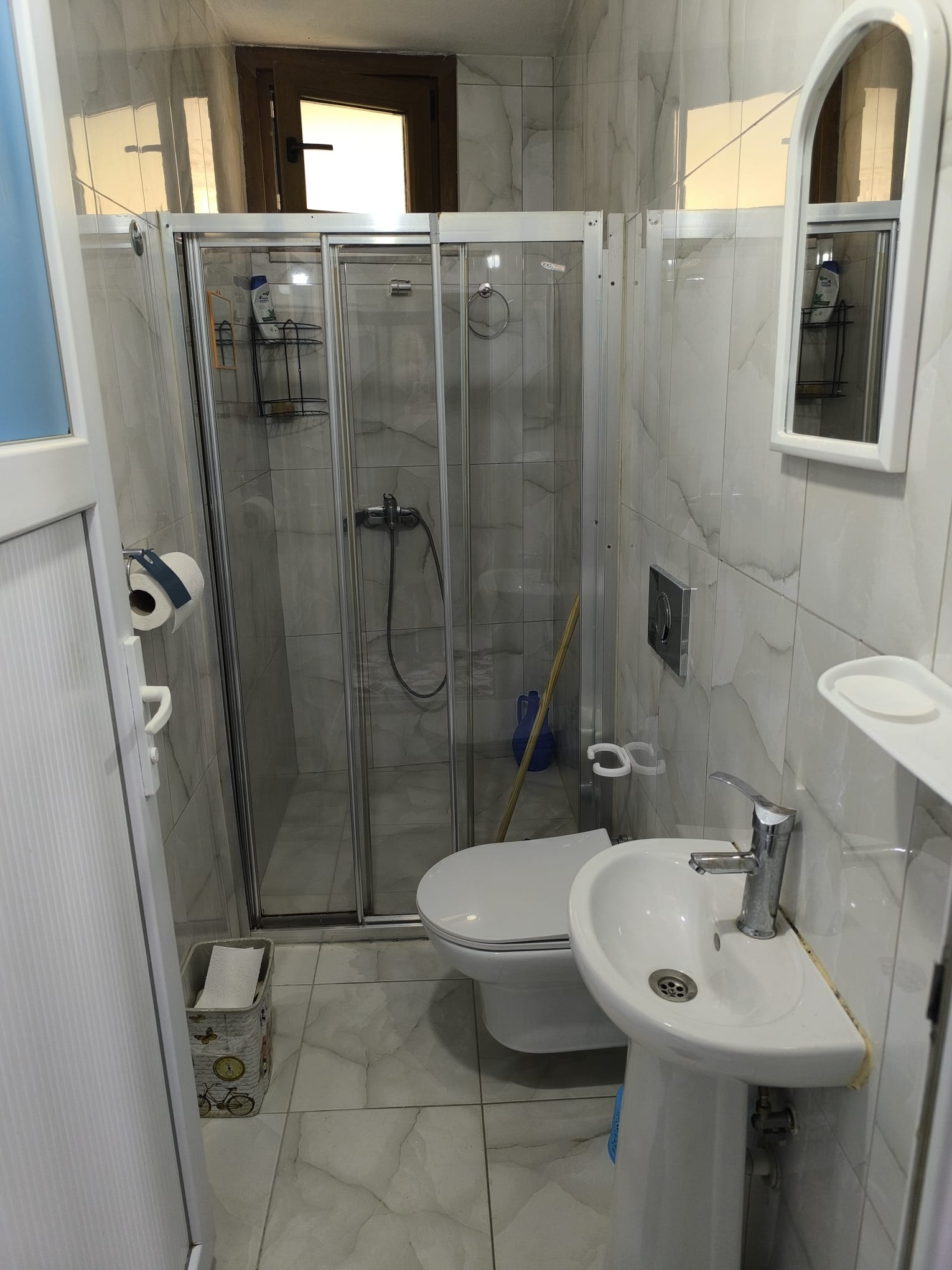 just a four-minute walk from Seyrantepe metro station - istanbul