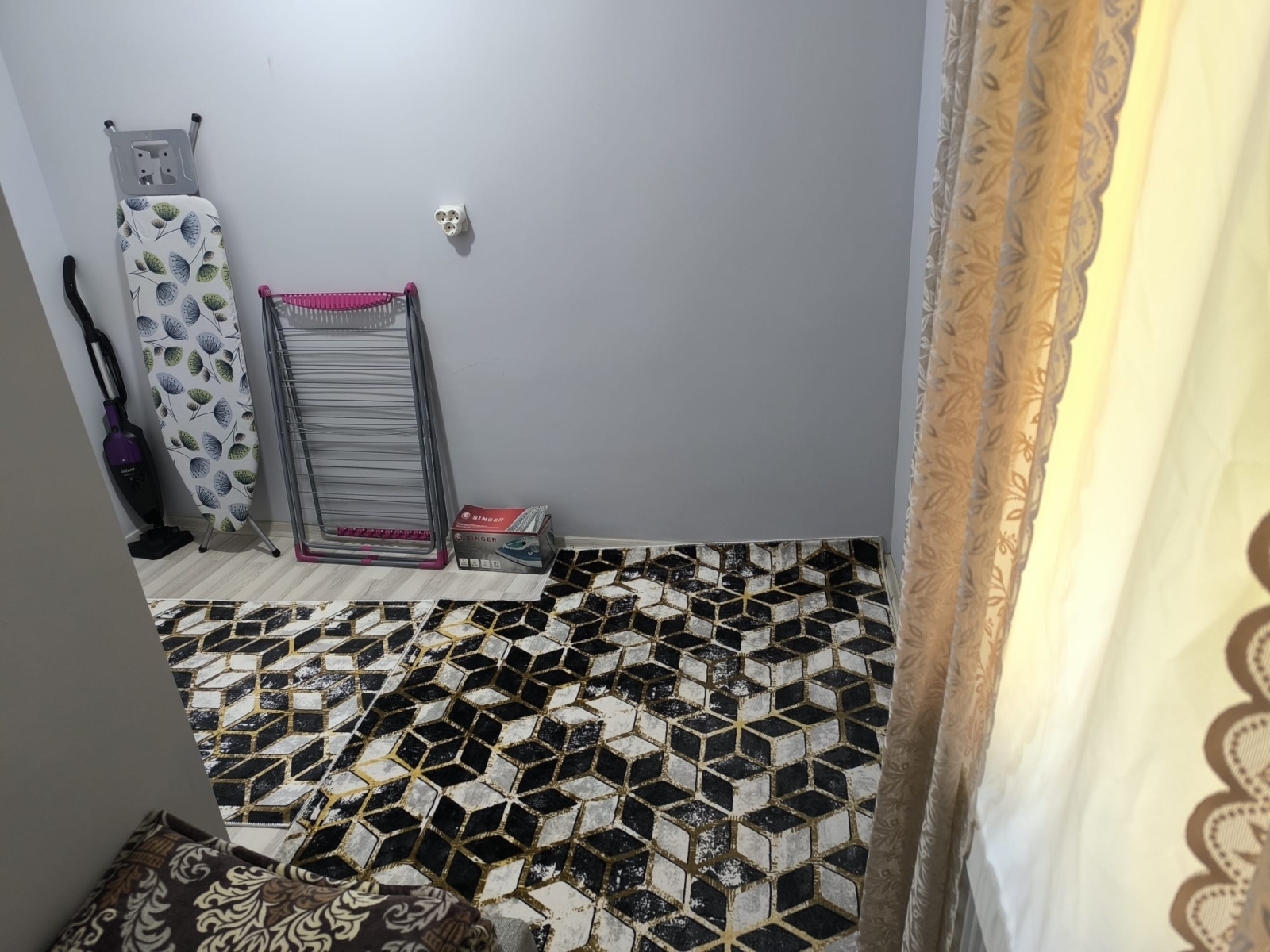 just a four-minute walk from Seyrantepe metro station - istanbul