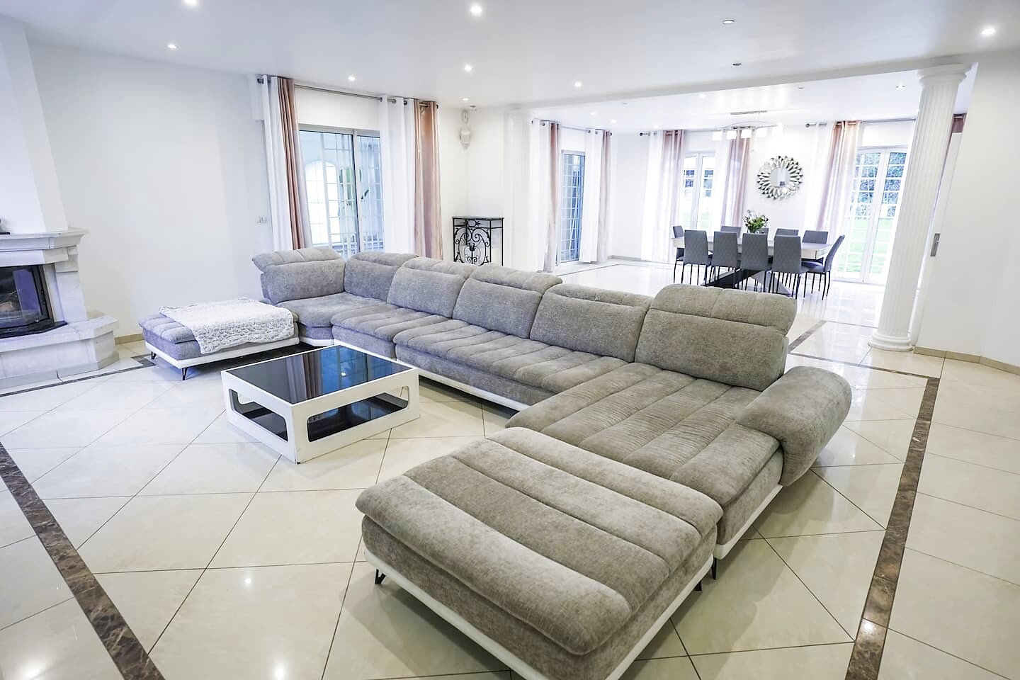 Villa Mandalika — indoor pool & spa, 3,000 m² park, 25 min from Paris & Disney