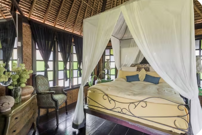 Artist residence in the ricefields