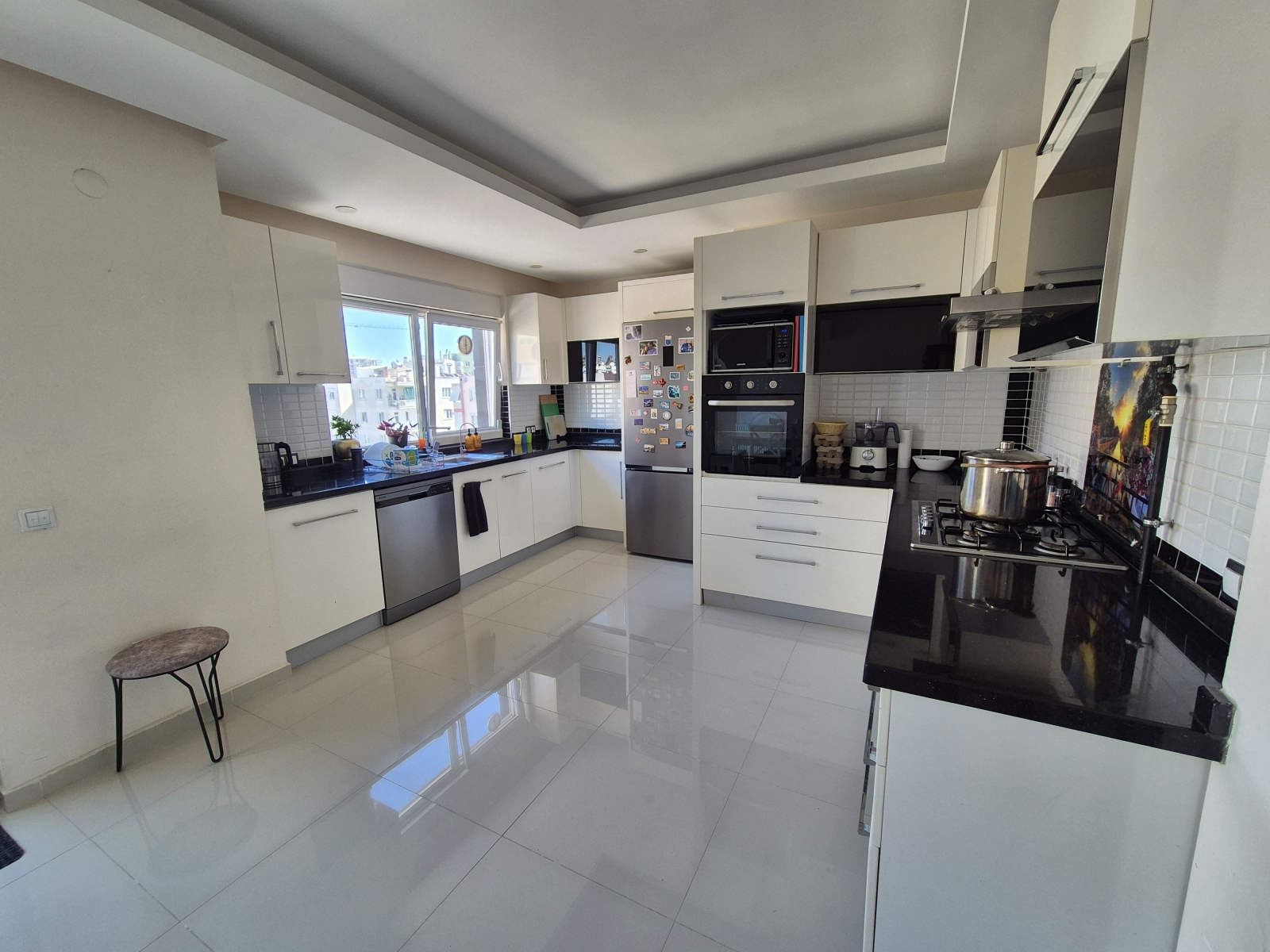 Apartamento grande no terraço de 4 quartos no centro de Antália