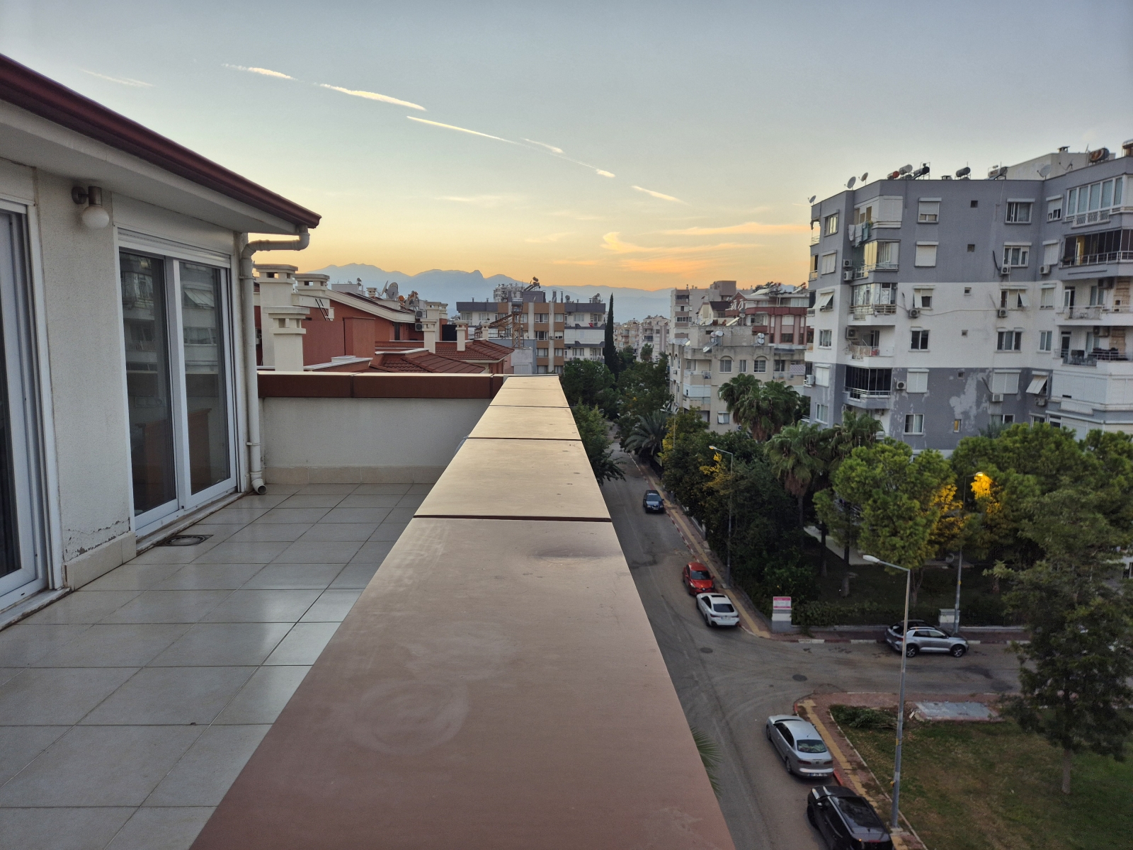 Apartamento grande no terraço de 4 quartos no centro de Antália