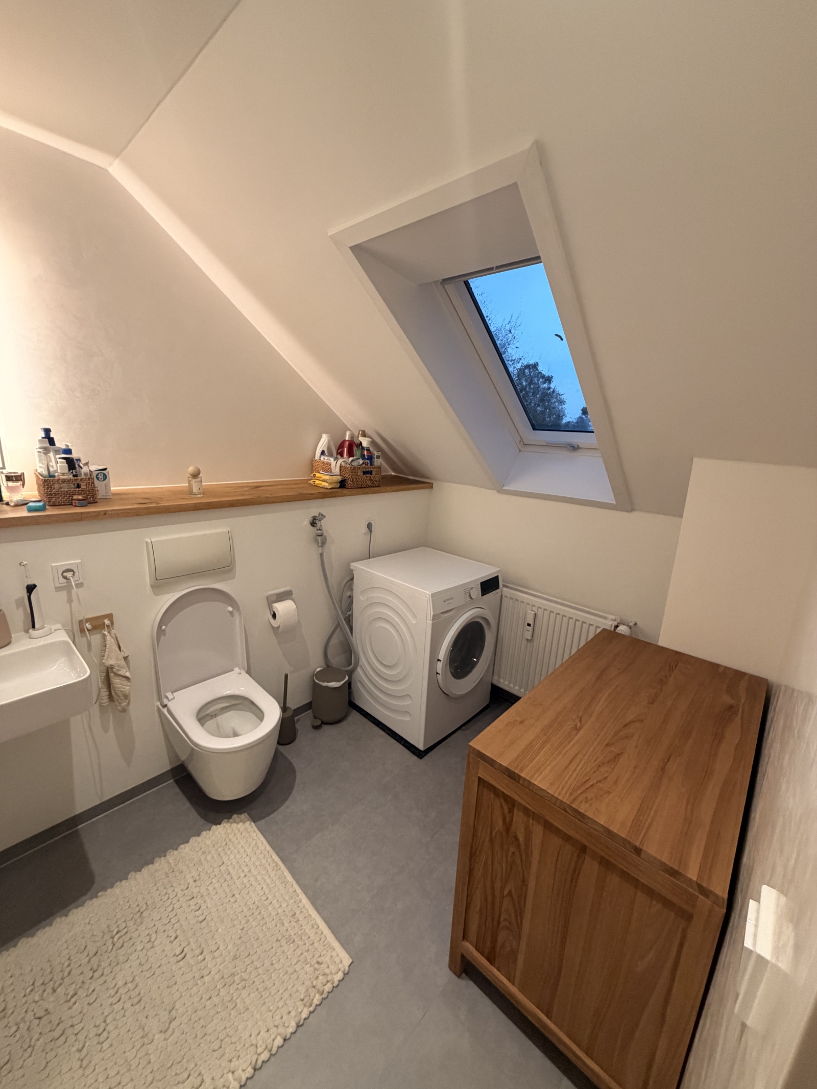 Apartamento en la azotea con balcón sur y este