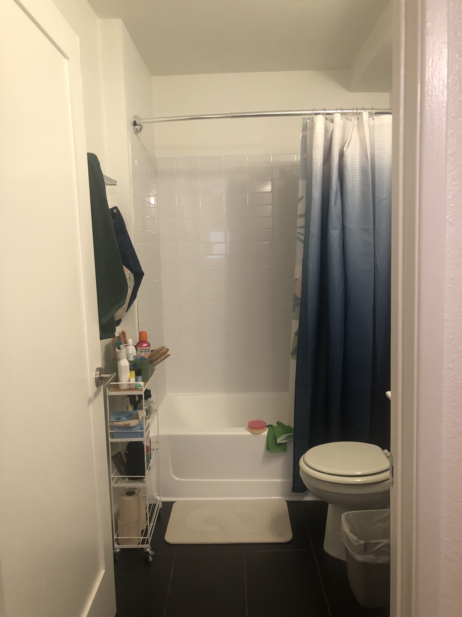 Acogedor apartamento en Los Ángeles en un barrio artístico