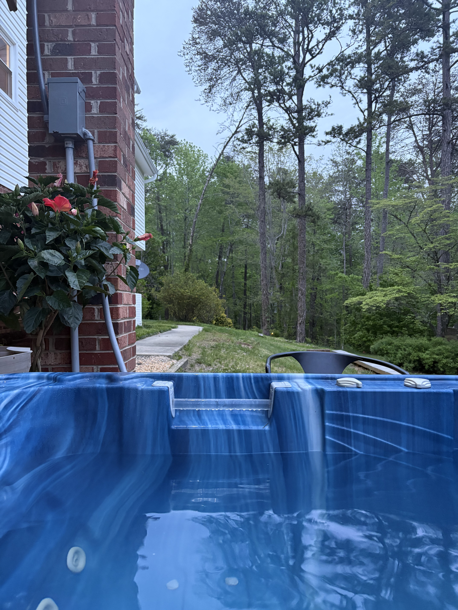 Relax in or next to our hot tub and enjoy being surrounded by nature.