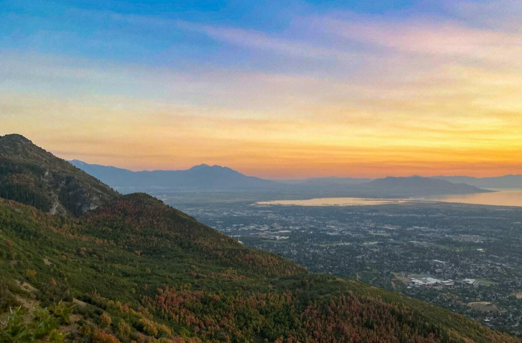 Kyve Peek. Stunning views driving up the mountain to the lookout where you can see the entire valley ...