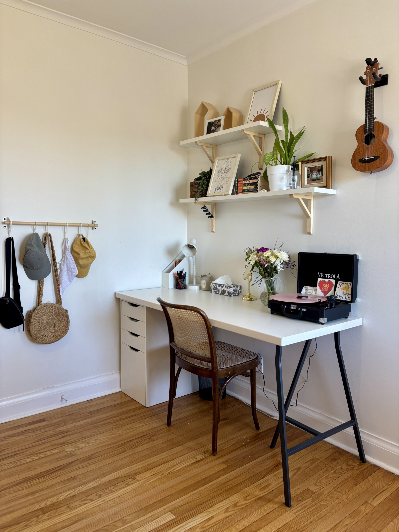 Bedroom with single bed and desk on main floor