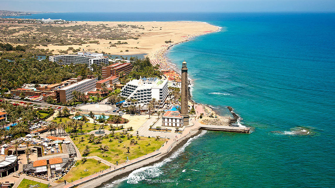 Faro e spiaggia di Maspalomas