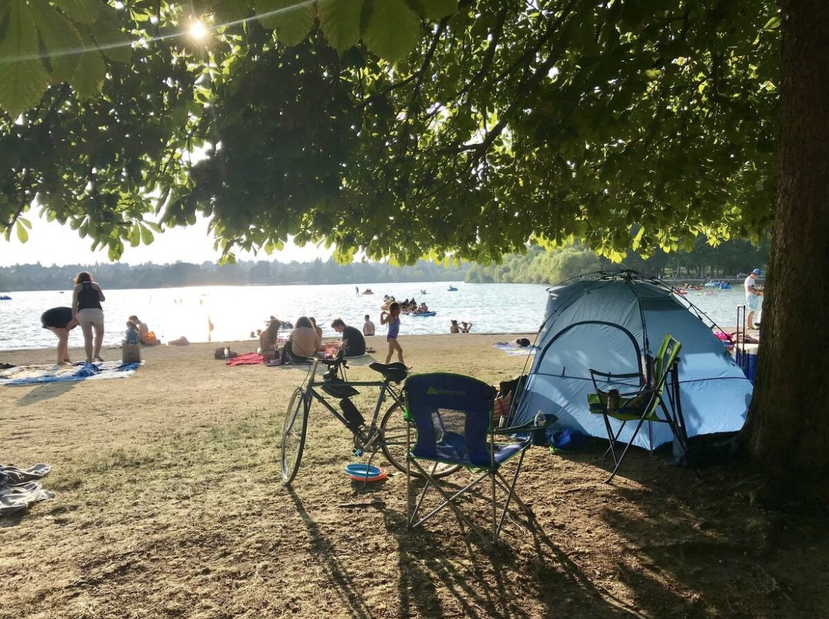 A 5-10 minuti a piedi da casa nostra—un posto delizioso per un picnic.