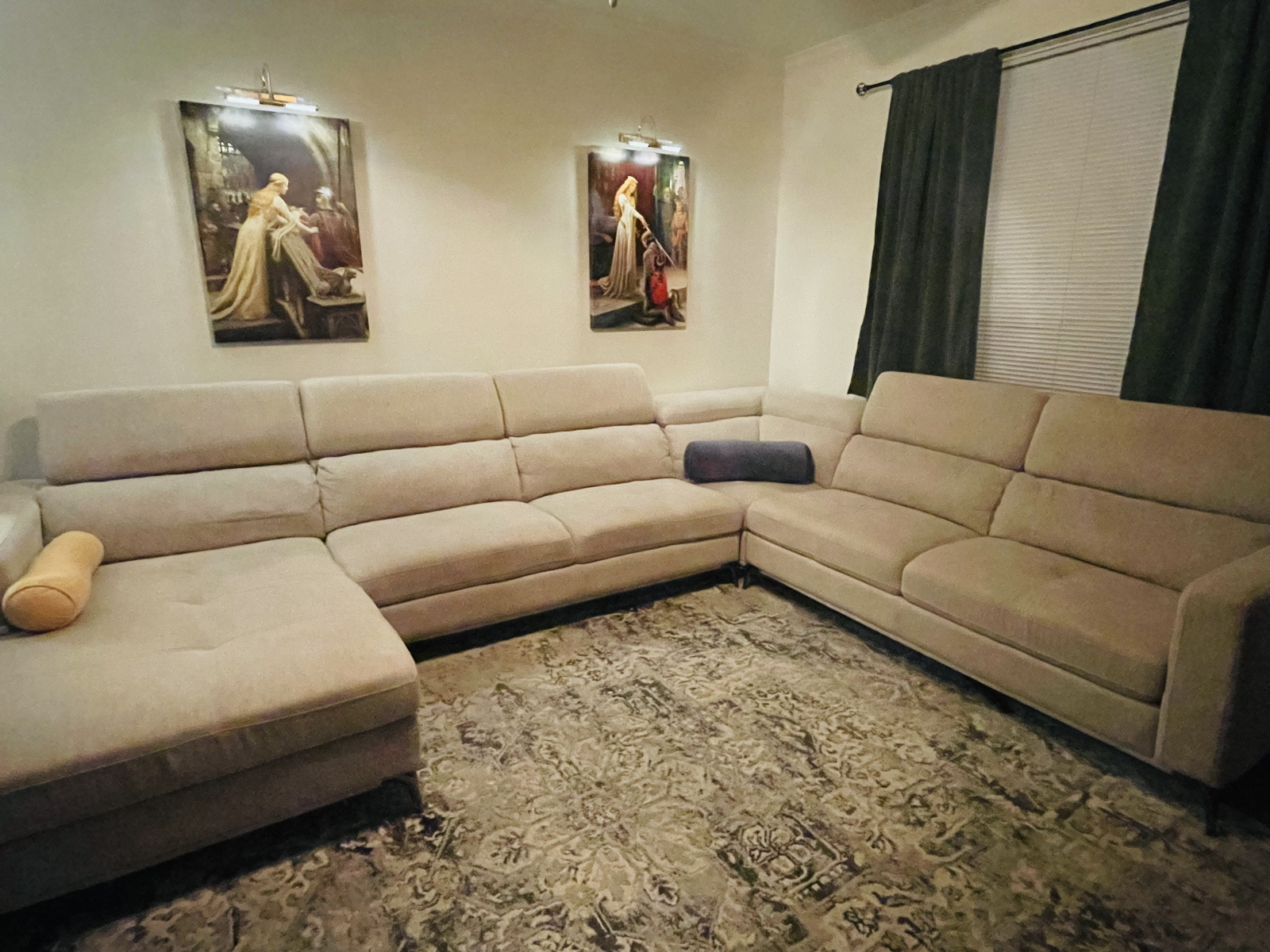 Verstellbare Sofalehnen