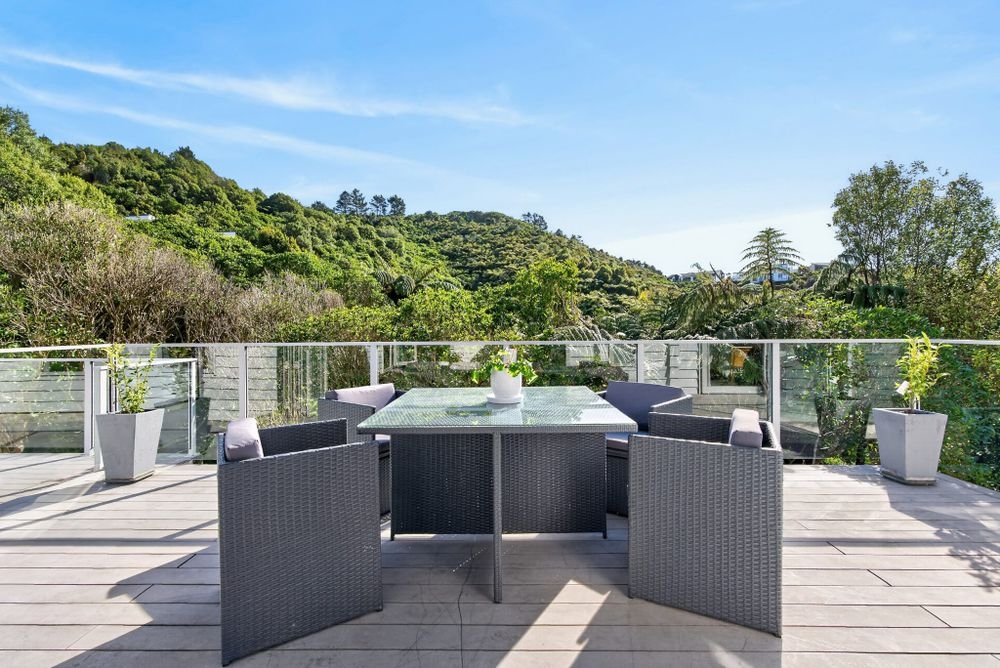 Family home in Wellington suburb Open to all type of exchange