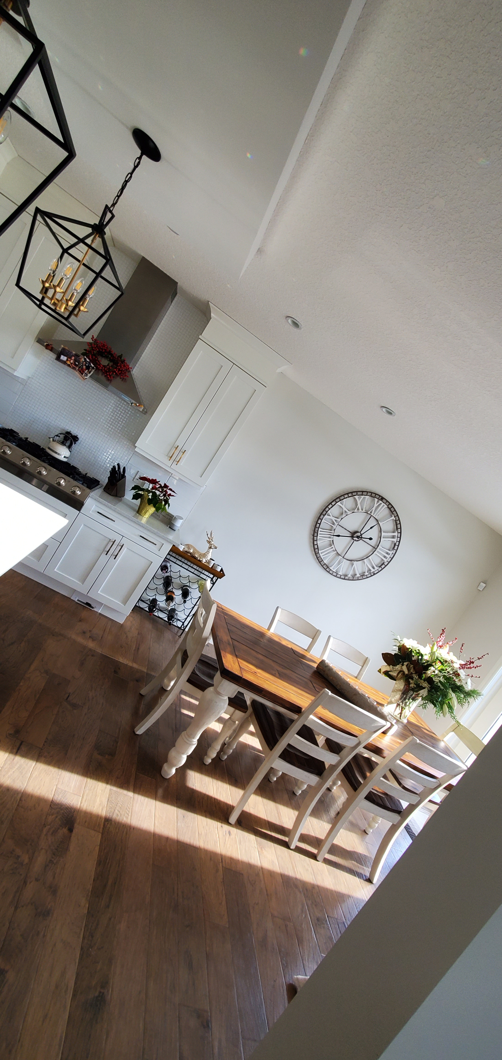 Bright Calgary Family Home Your Winter Base pour Banff et les Rocheuses (Aventure dans les sports d’hiver)