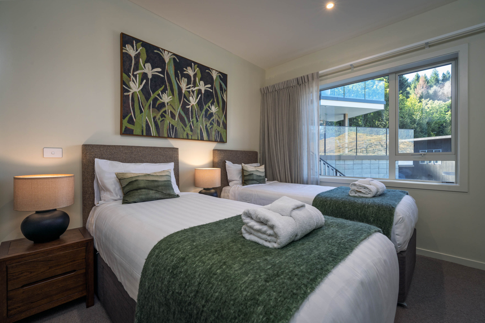 Amazing Lake and Remarkables Mountains Views!