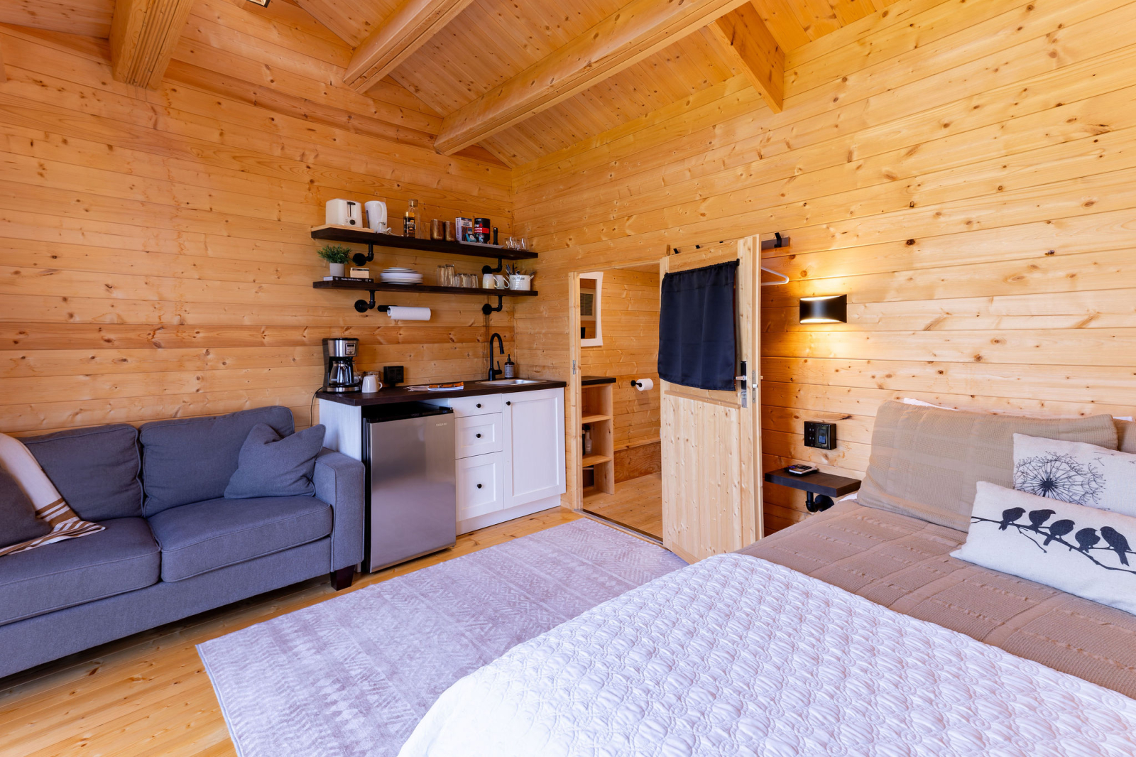 The Bench Bunkie