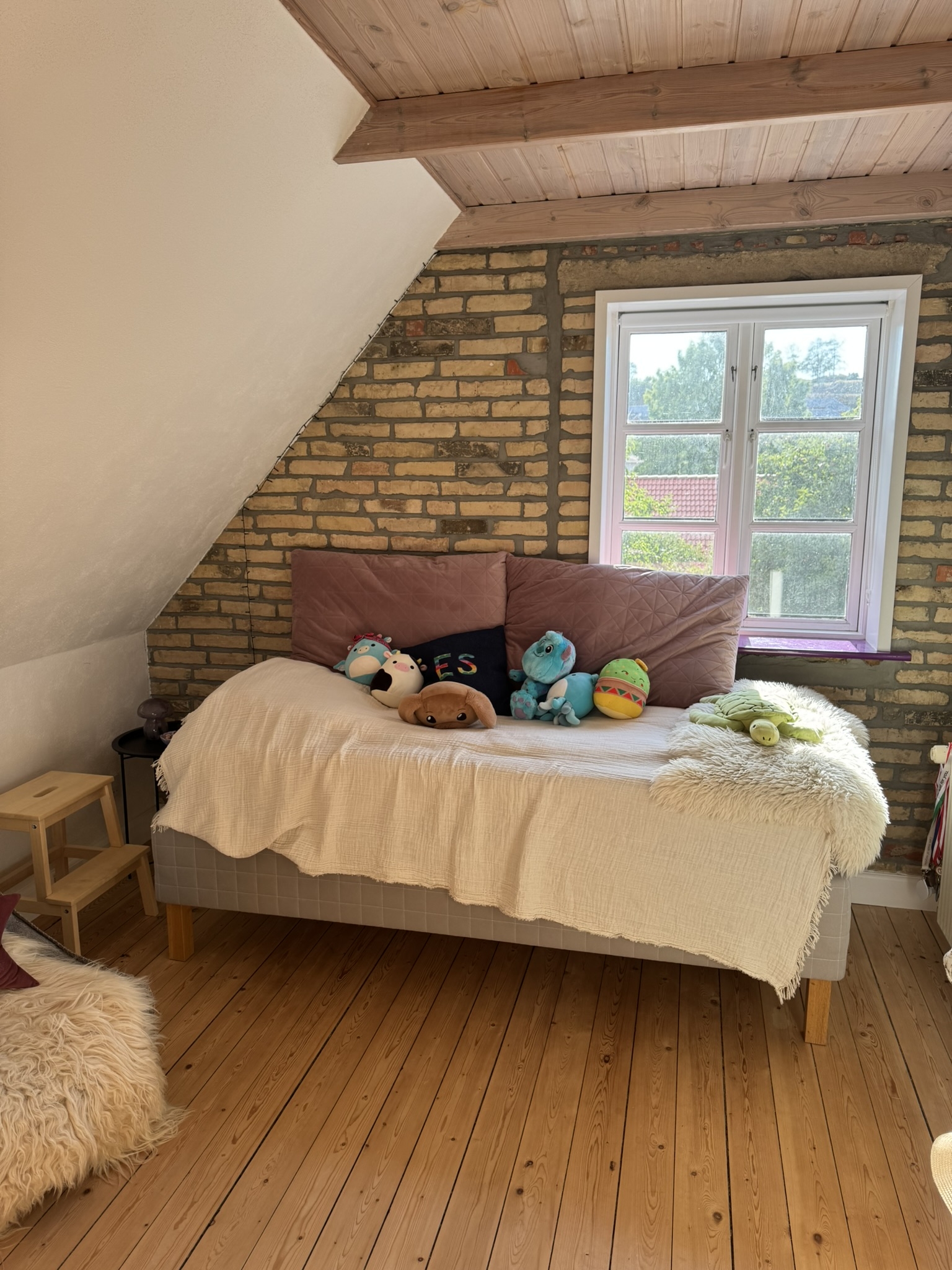 Encantadora villa patricia y hogar para niños en medio de la hermosa naturaleza