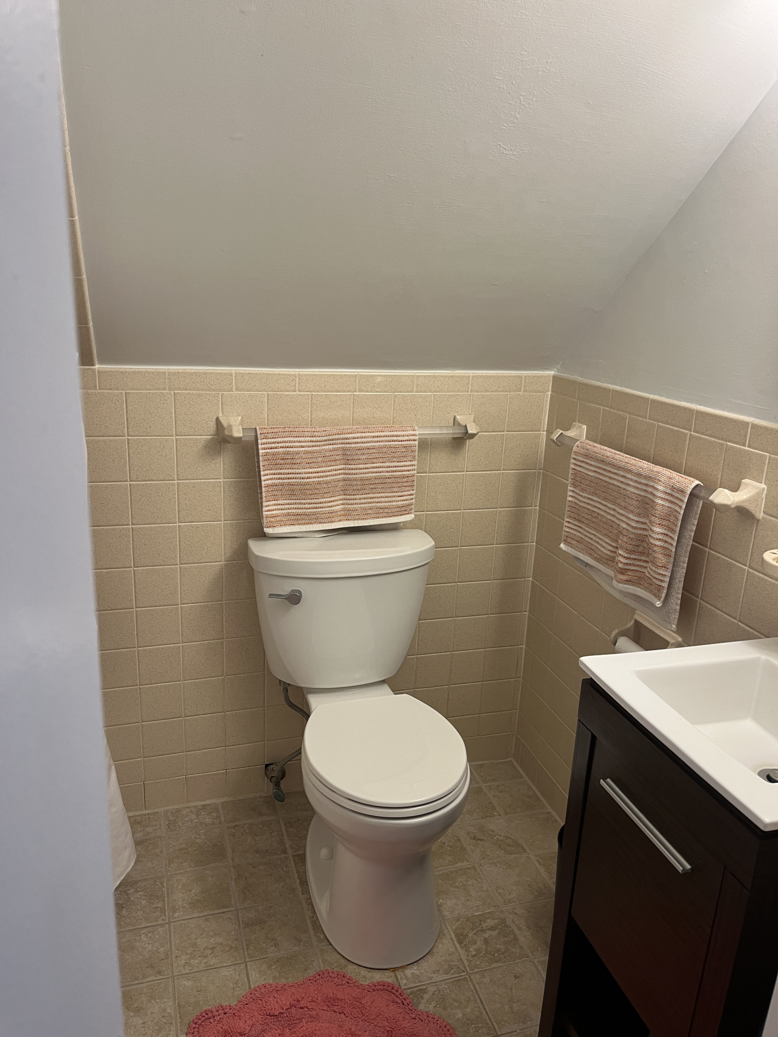 Upstairs - Full Bath #1