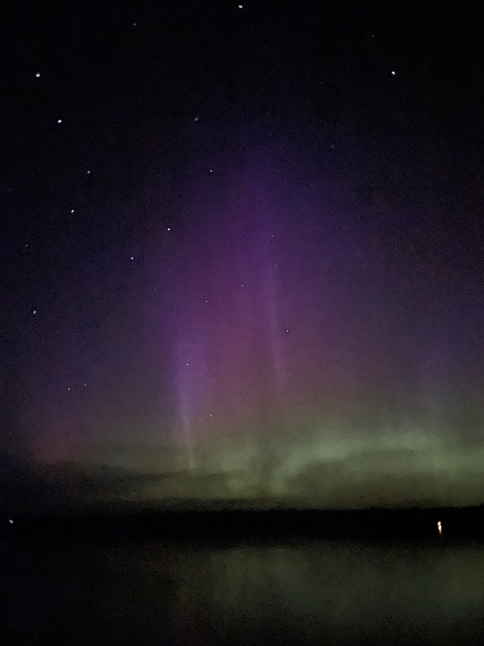 Luz del norte: una vista común desde nuestro muelle