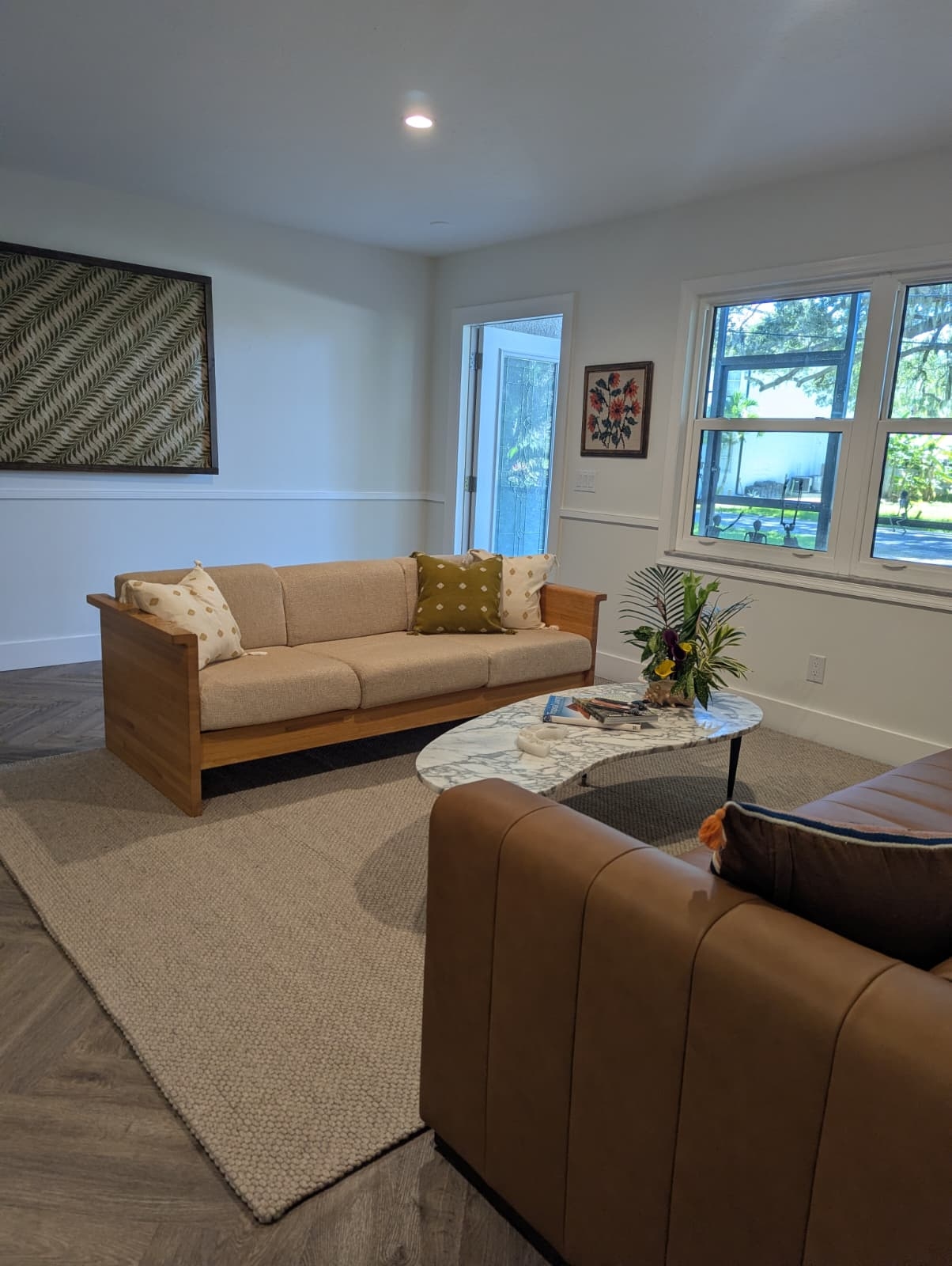Tropical Retreat Near Siesta Key – Walk to Pier, Parks & Tiki Bar
