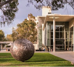 Galería Nacional de Australia (Derechos de autor, Visita Canberra)