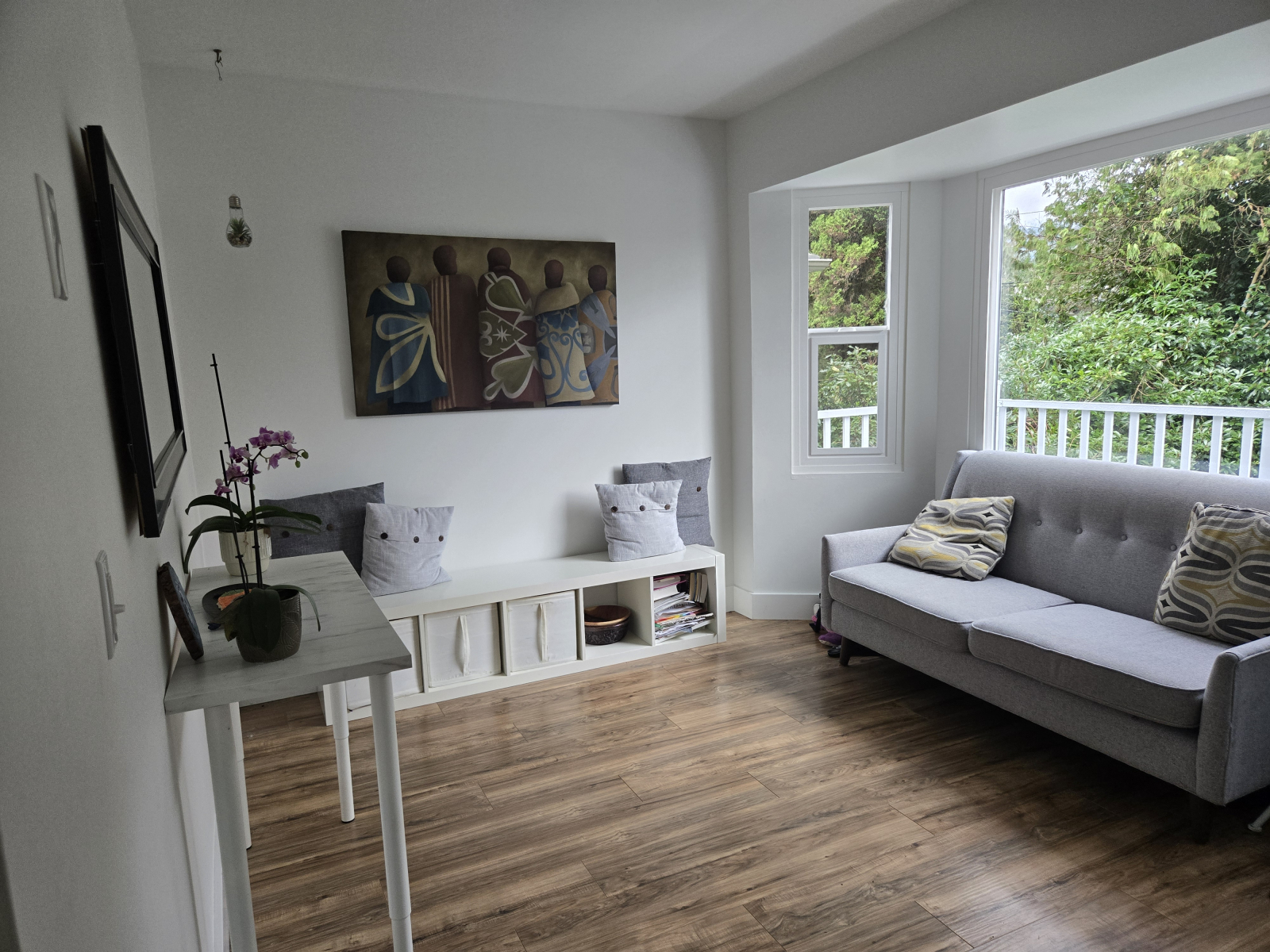 4 bedroom home nestled on the North Shore of Vancouver between the ocean and the ski/ bike hills