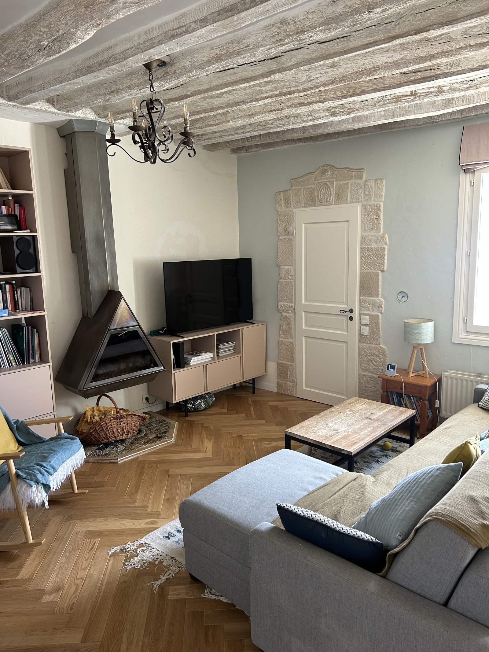 Comfortable and warm house between countryside and Paris