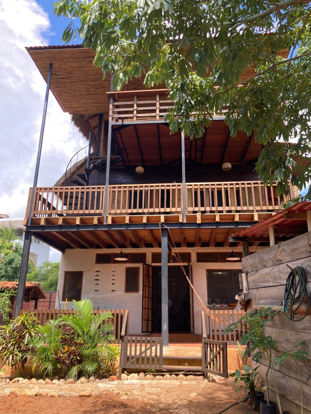 Spacious and bright eco-house in Punta Zicatela