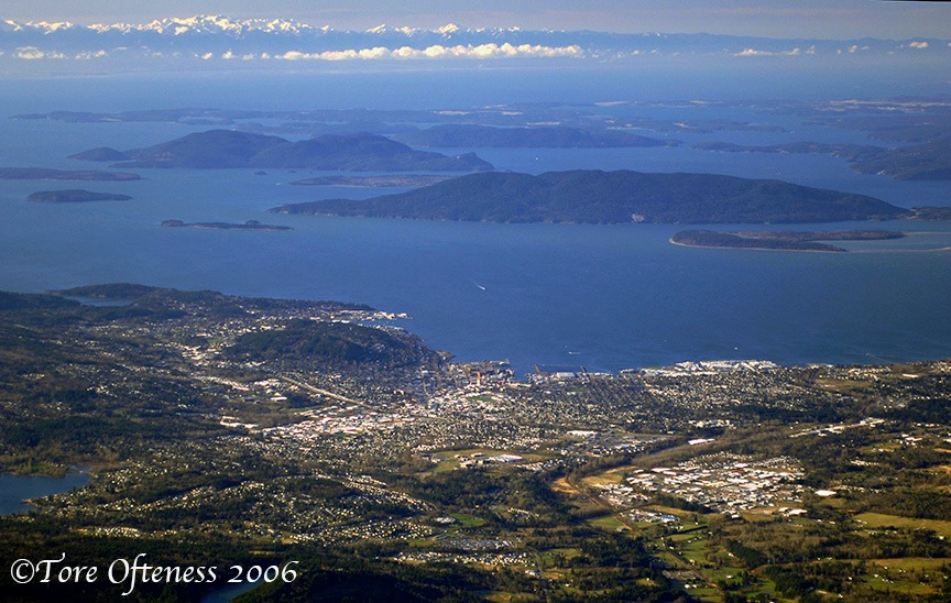 vue aérienne de Bellingham en direction des îles San Juan
