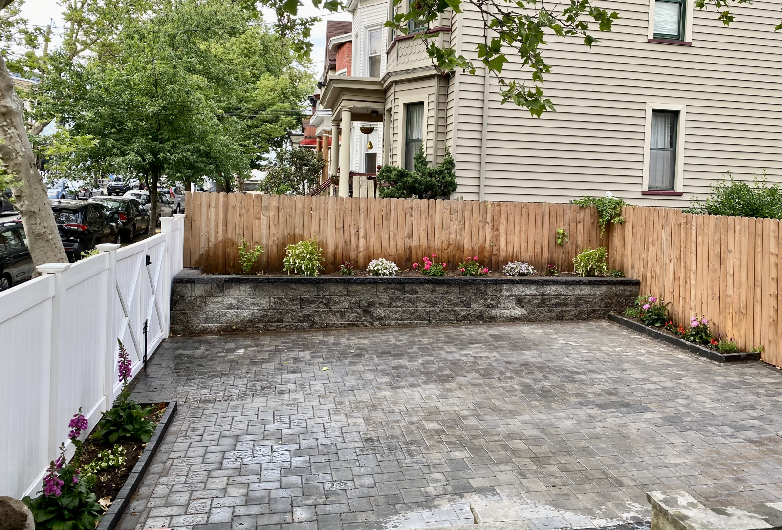 Home with yard 15 minutes from NYC