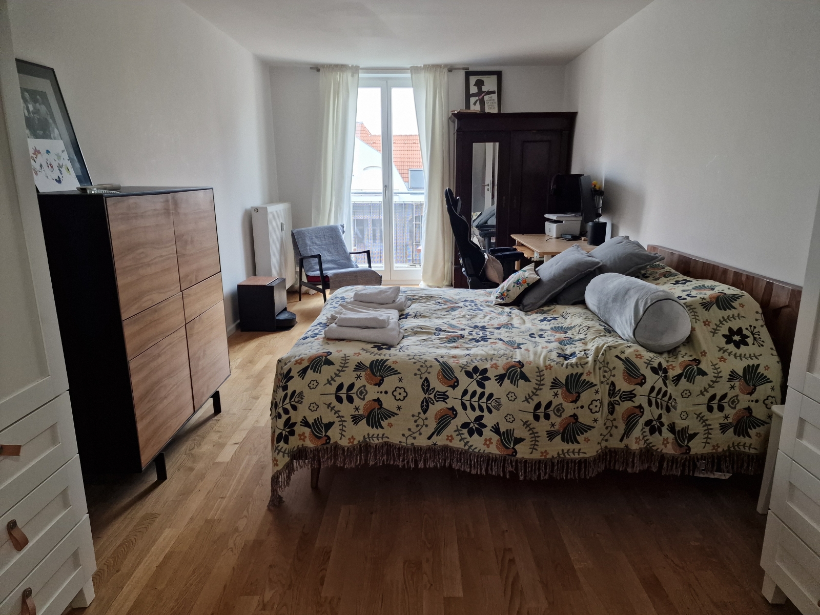Groot en comfortabel dakterrasappartement in een veilige en levendige wijk van Berlijn