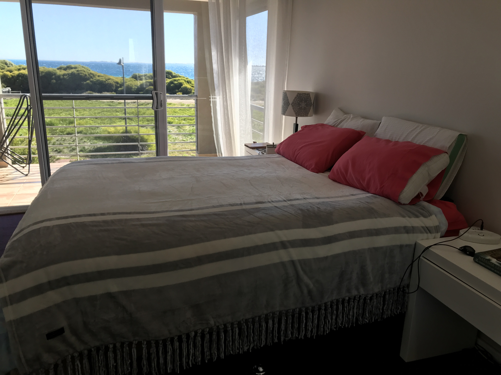 Riesiges Hauptschlafzimmer!  Fabelhafte Aussicht – Hugecensuite!