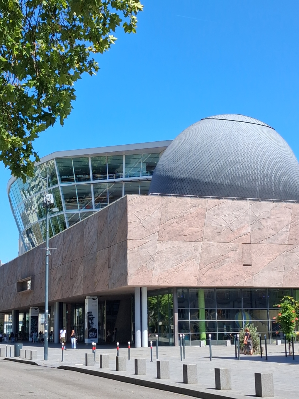 The Champs Libres: Museum of Brittany, Media Libraries, exhibitions.