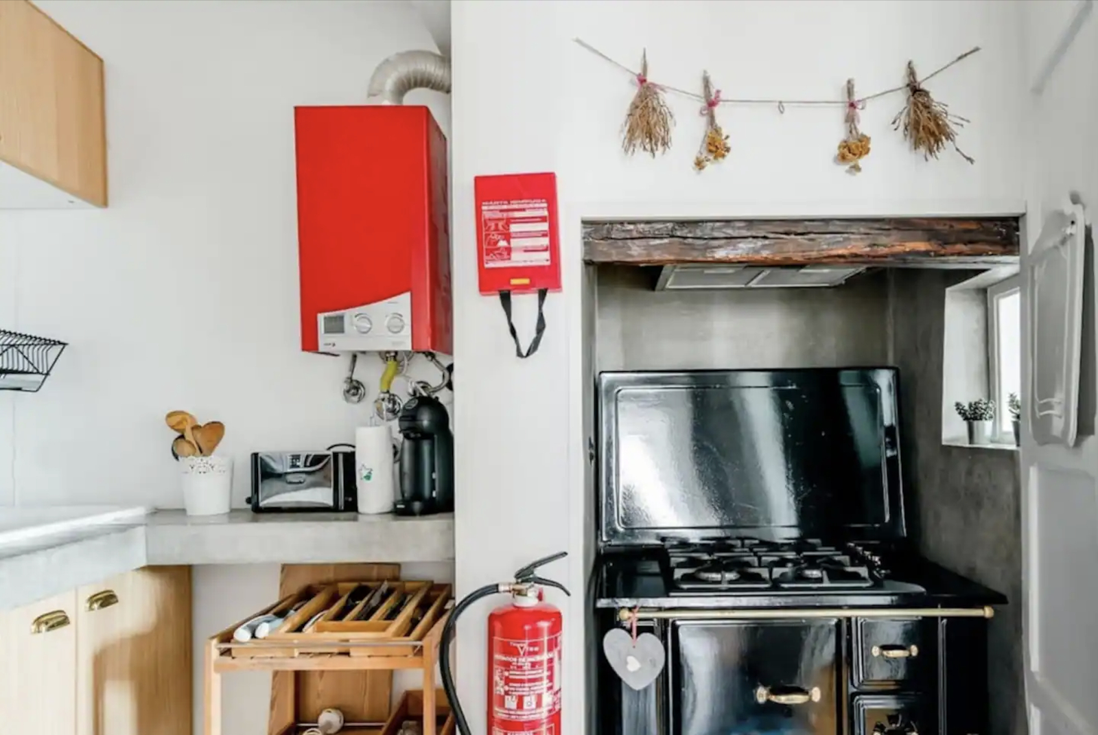 Vintage Inspired Flat in the heart of historic Lisbon