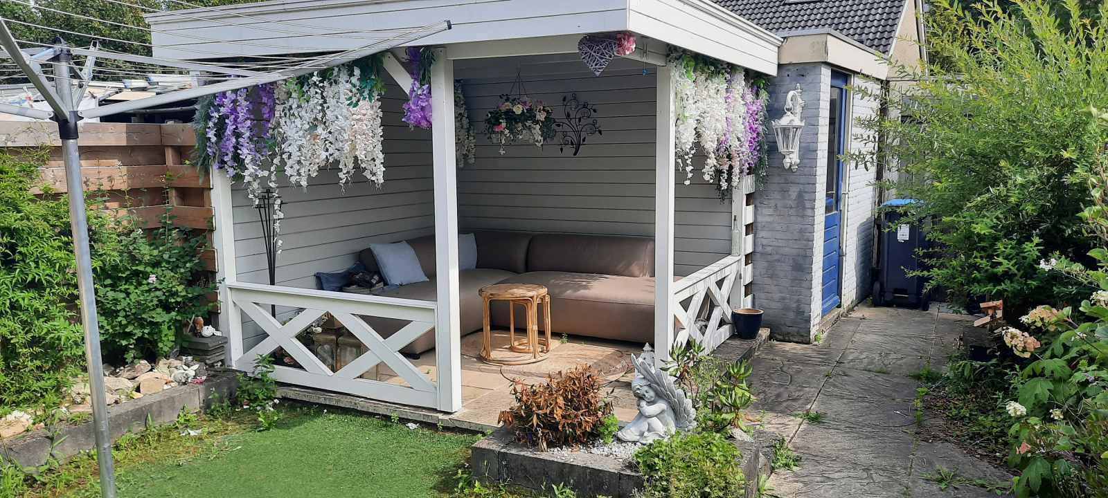 Nuestro lugar de relajación en el jardín