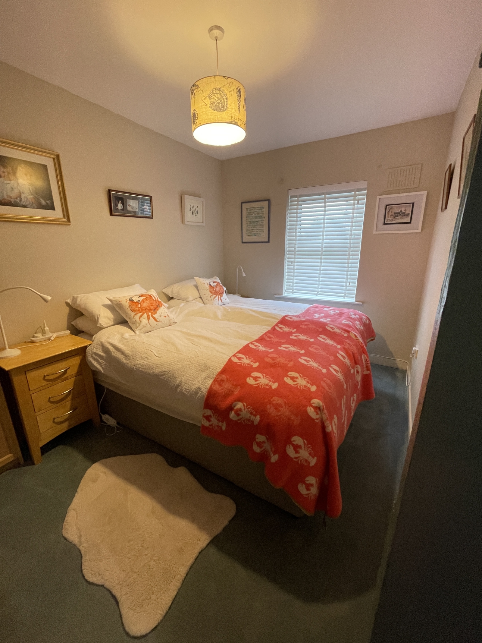 Super King or Twin bedroom