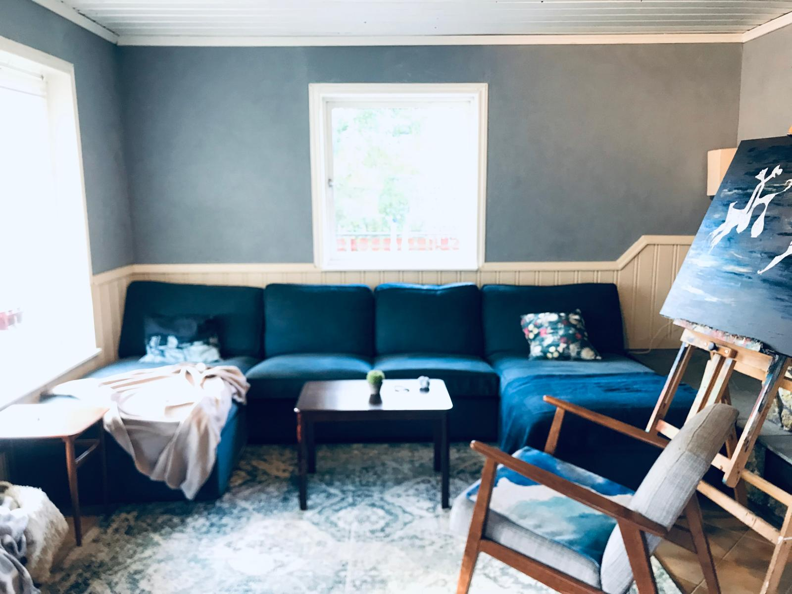 Peisestue (Norweagian word for fireplace living room)