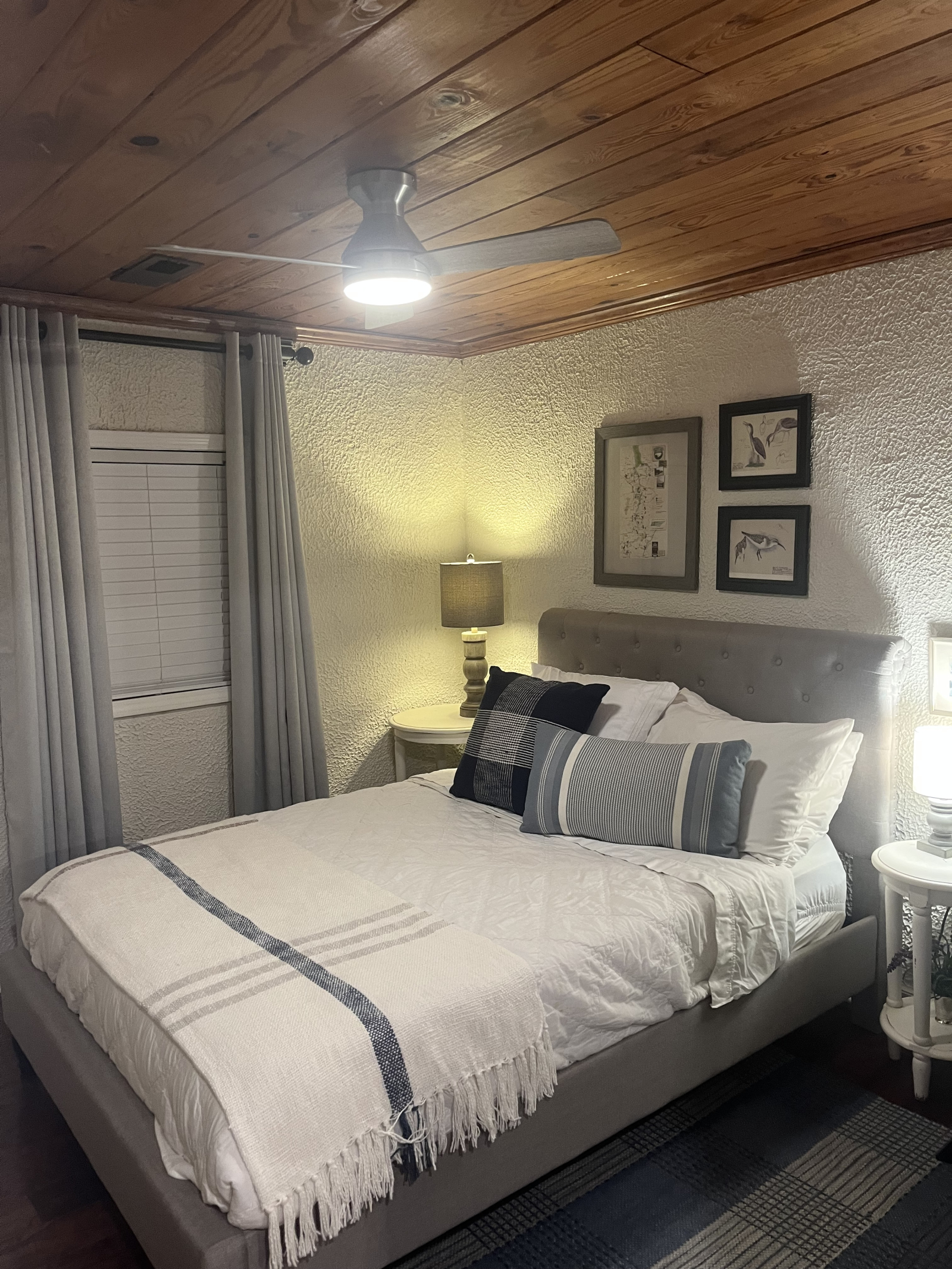 Cozy bedroom 2