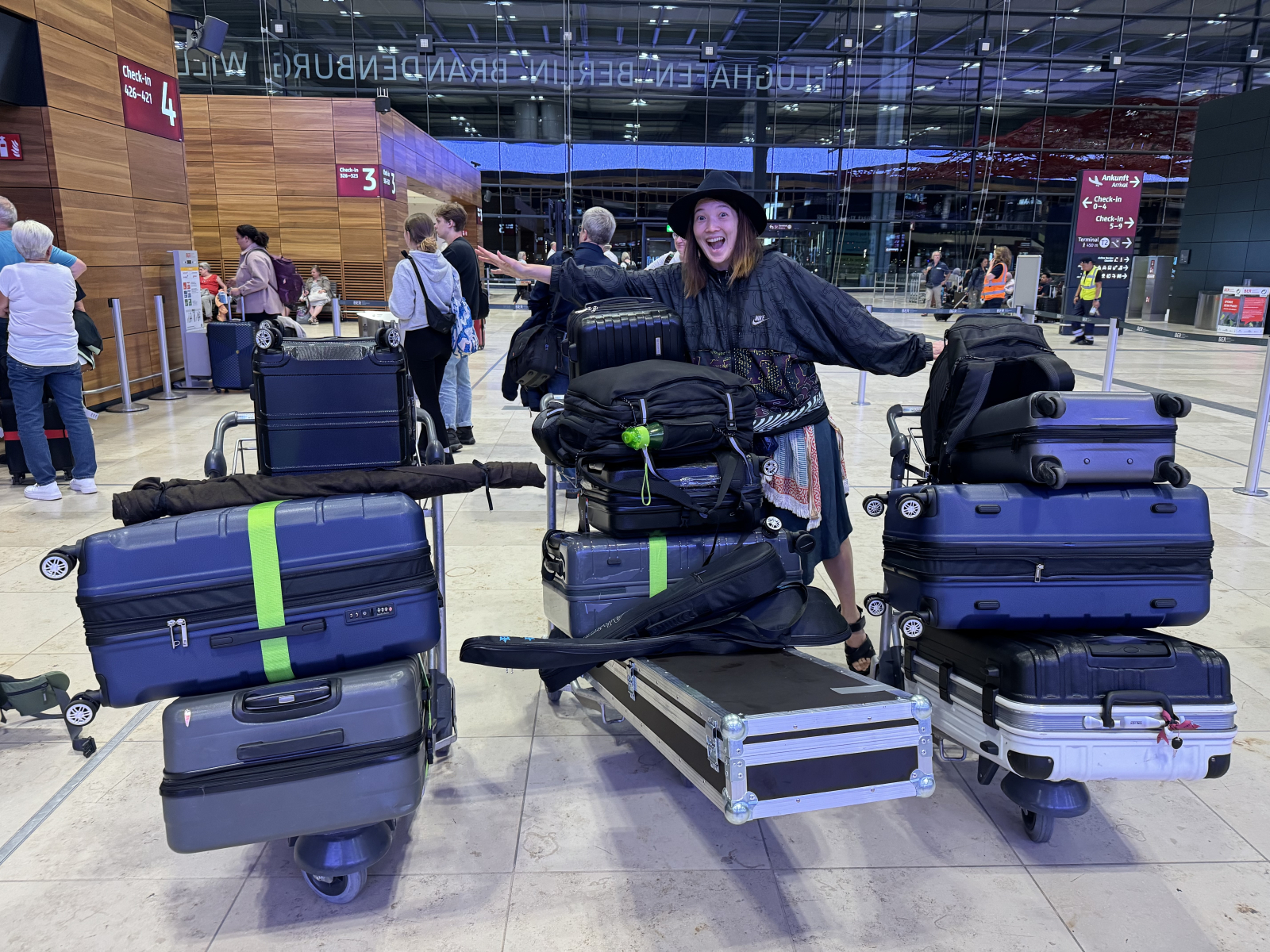 Cómo me mudé a Costa Rica desde Berlín con todo mi equipo musical también✈️