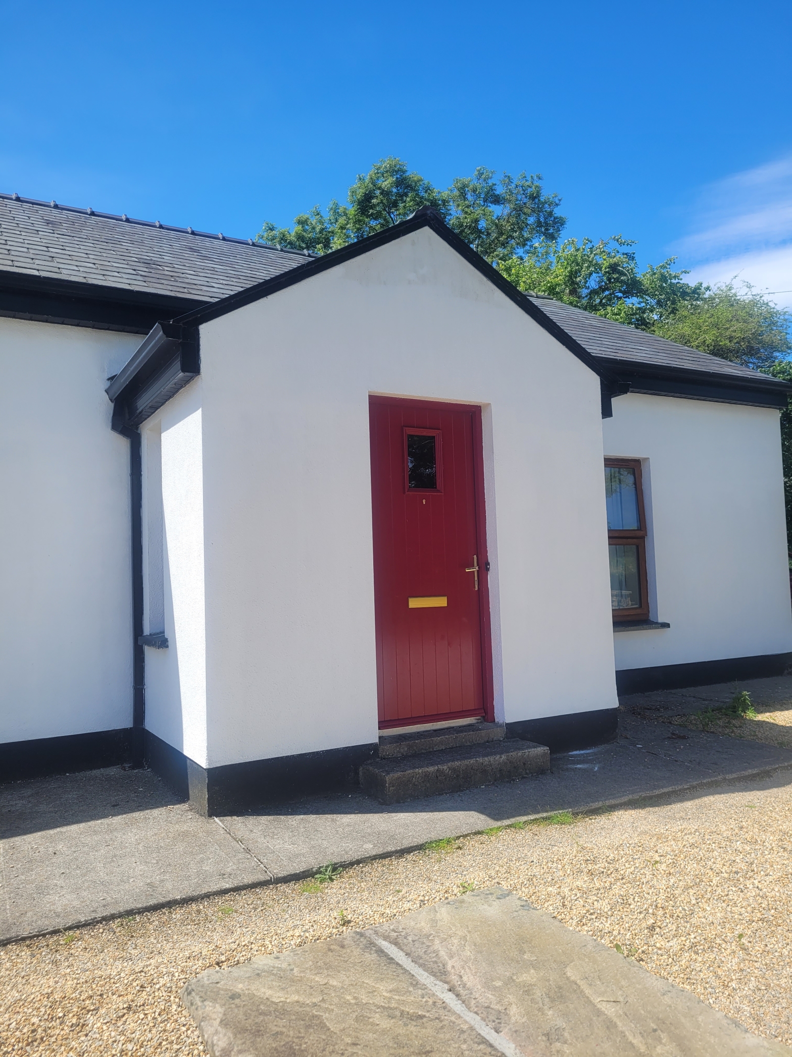 Accogliente cottage moderno a poca distanza a piedi da Westport Town e altri servizi locali