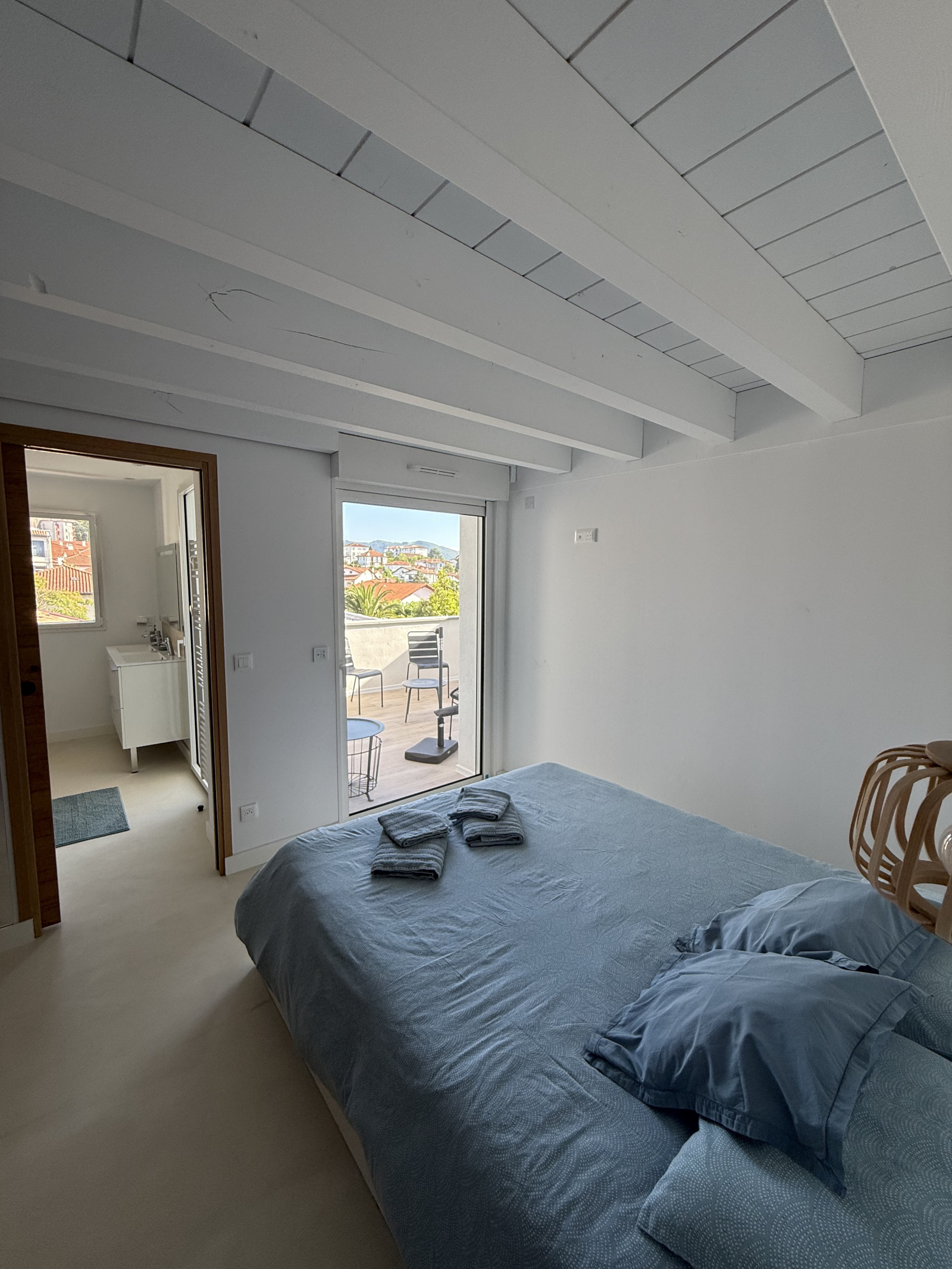 Basque Duplex Loft 85m² Hendaye - Terrace 36m² - Air conditioning - Outdoor kitchen