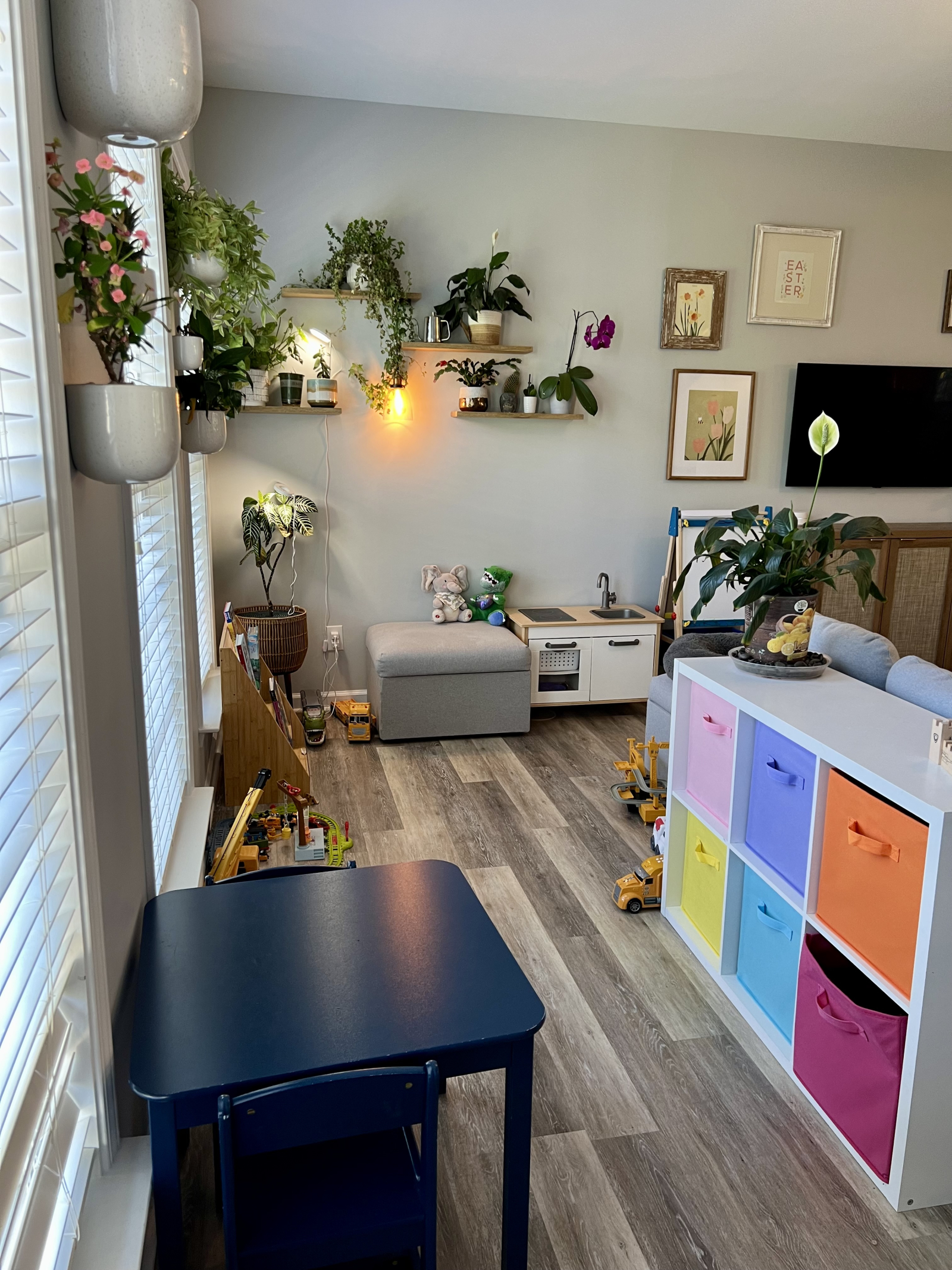 Dedicated play area in open concept living room