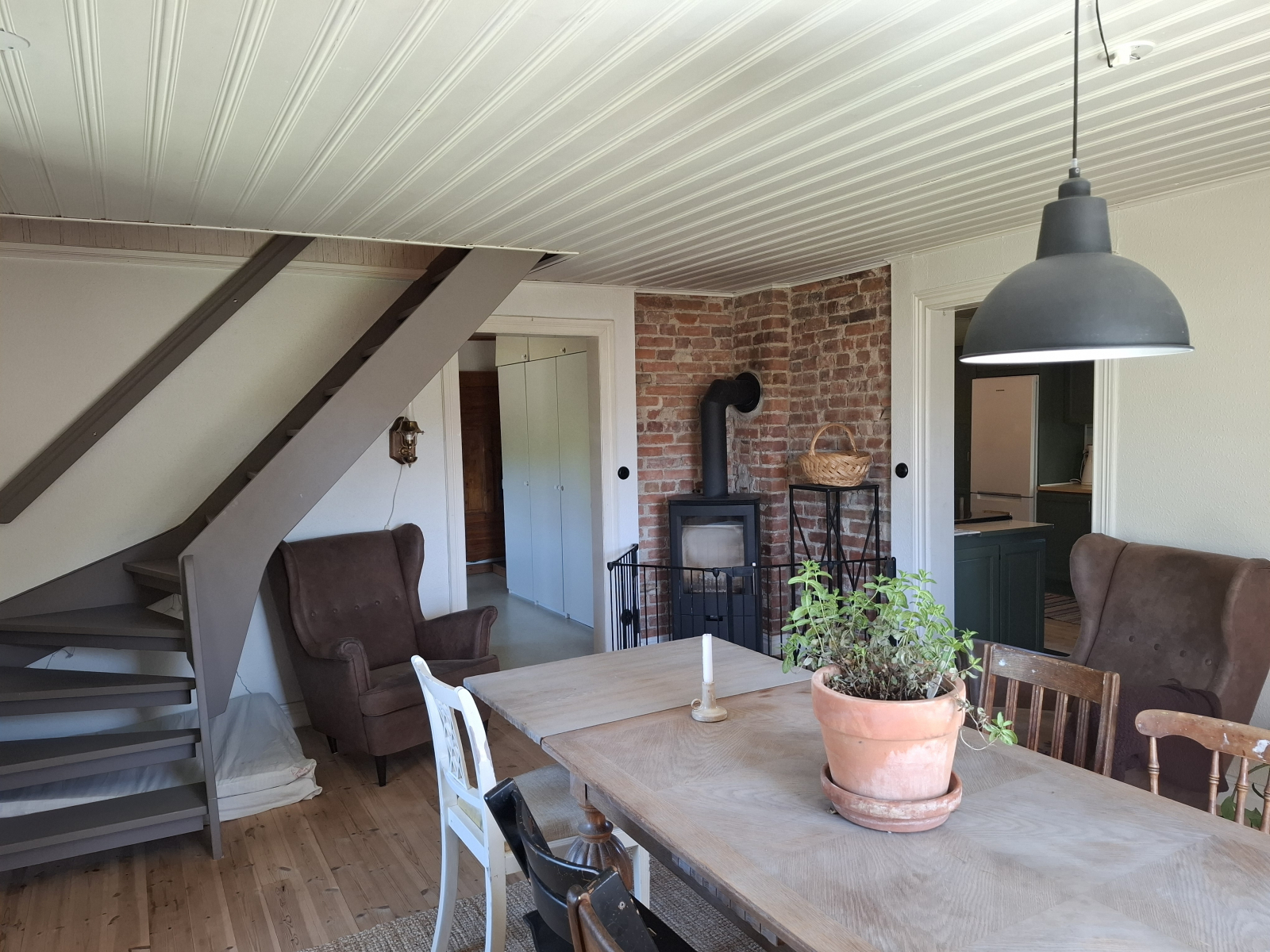 Karakteristiek huis in het Zweedse bos
