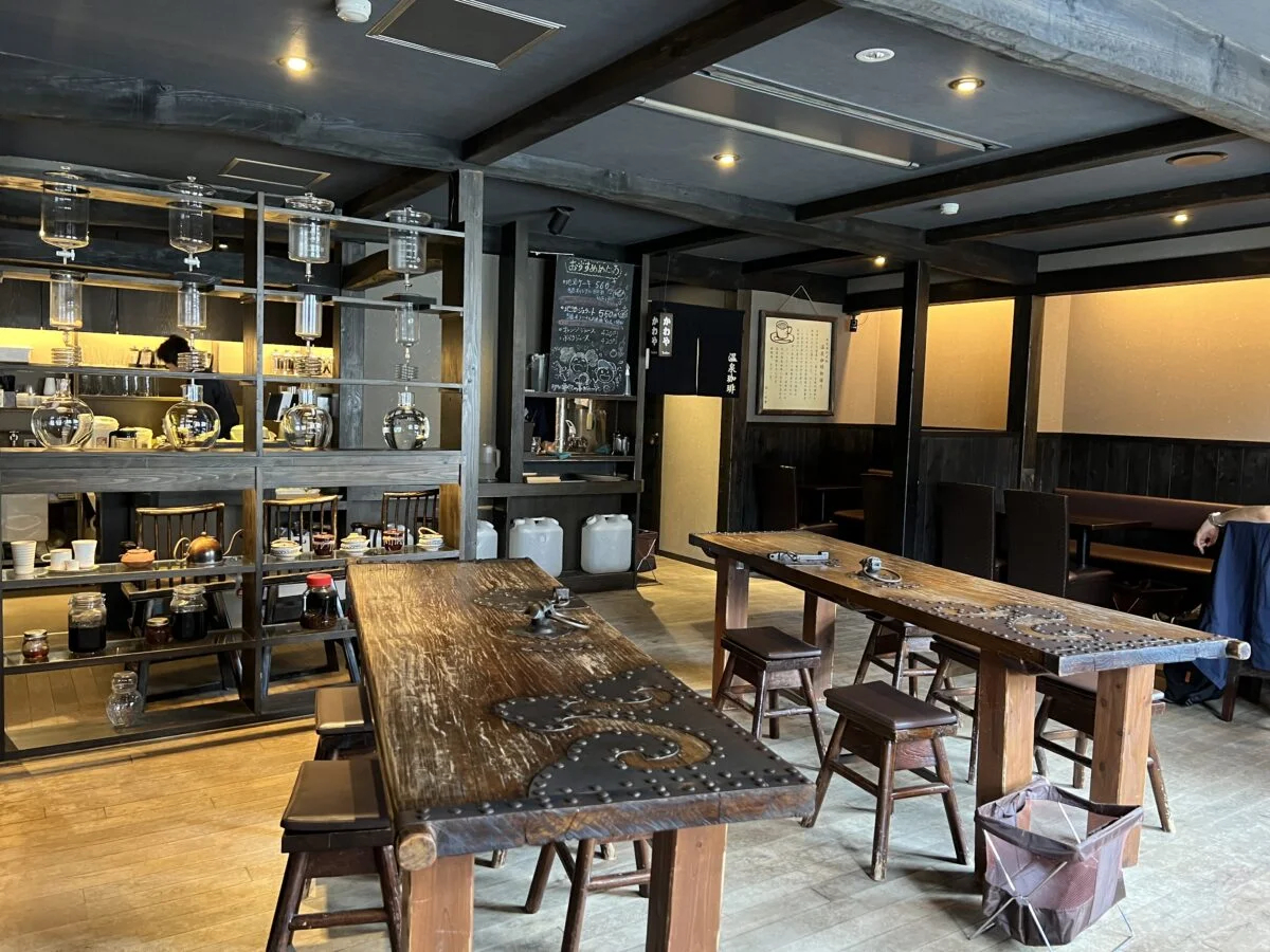 Mizuya, eines von vielen Cafés in der Nachbarschaft