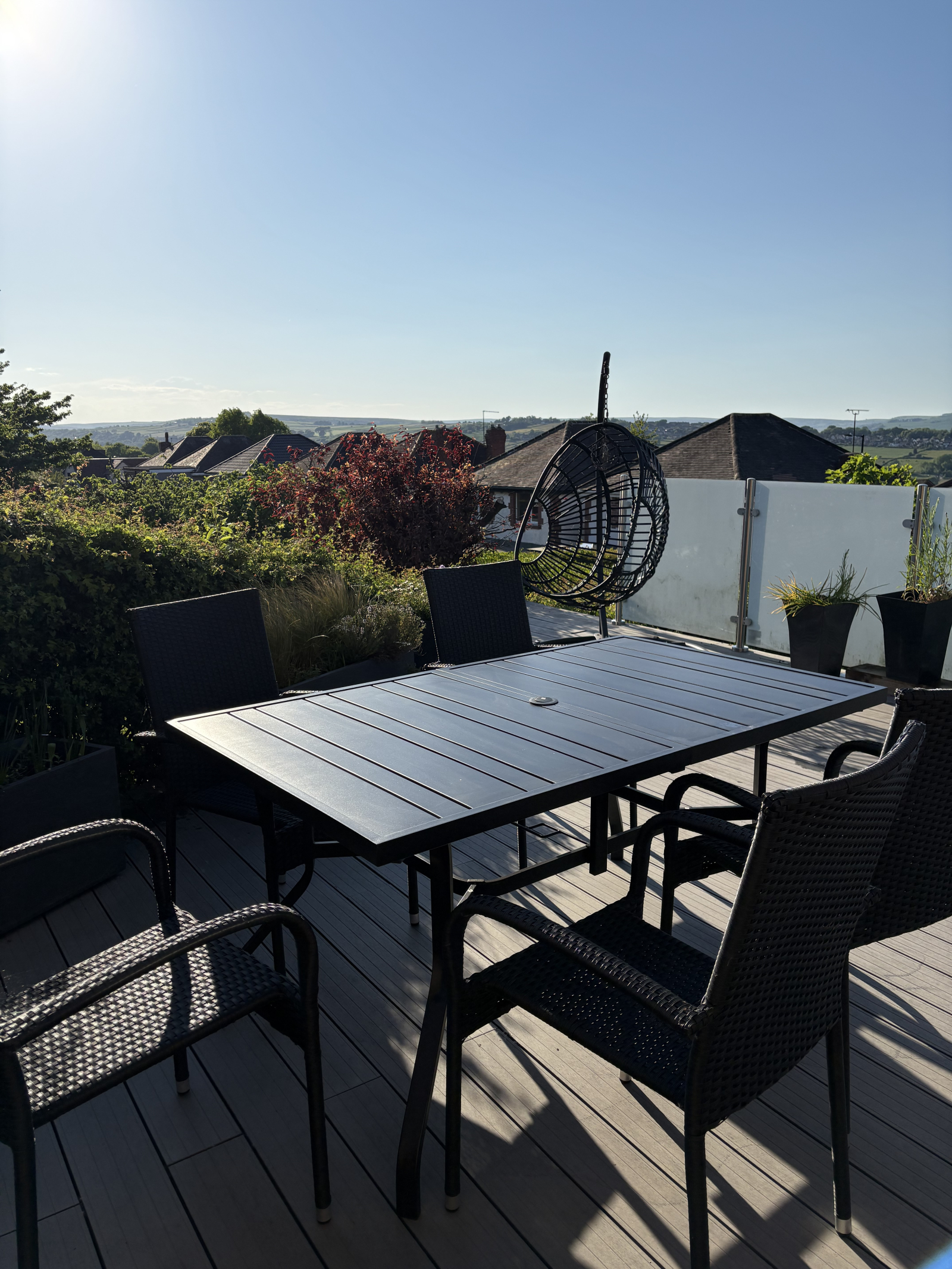 Decking gets the sun all afternoon. Beautiful for lunches outside enjoying the view.