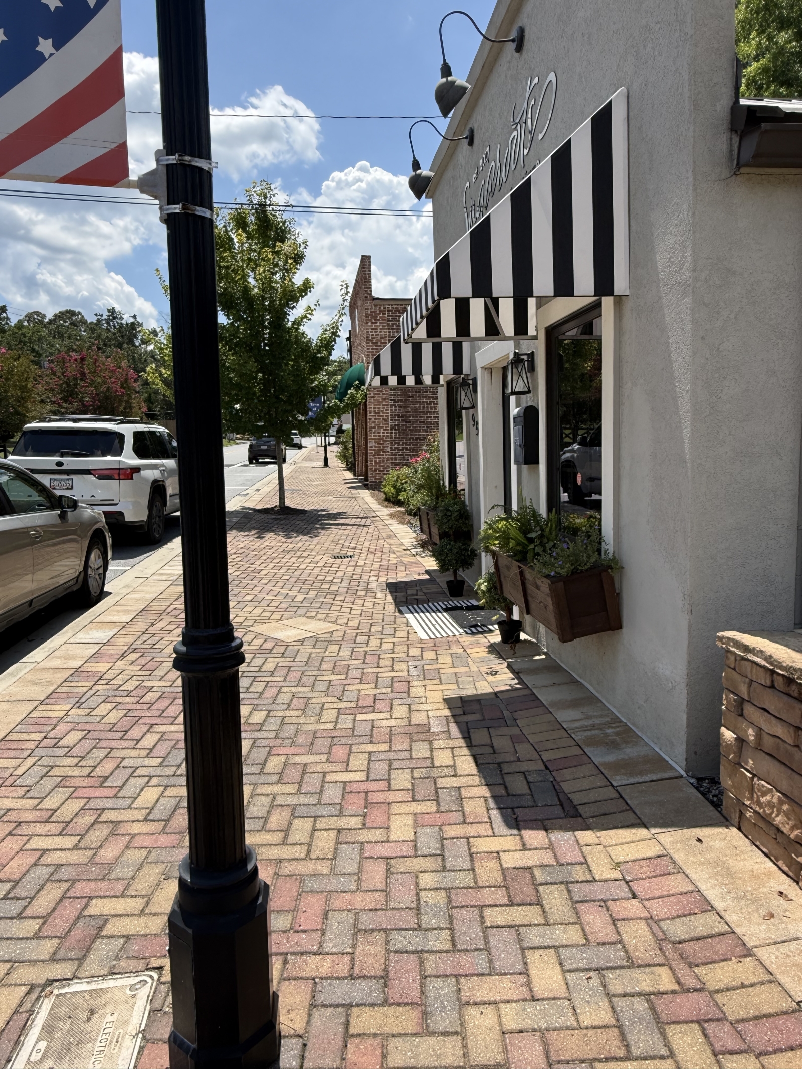Atlanta suburb near airport